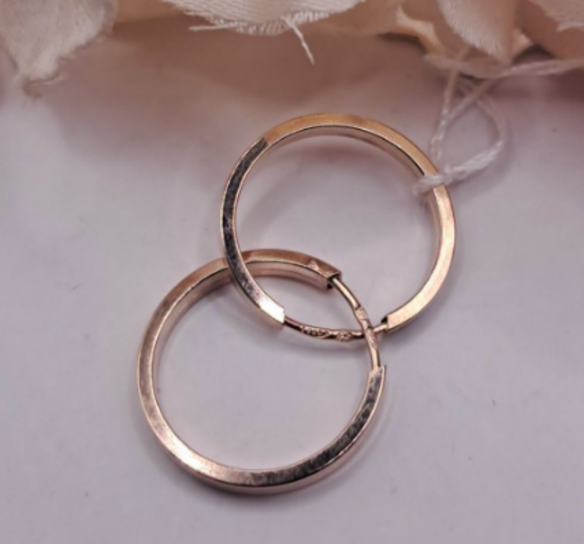 Imagem de Argolinhas em Ouro 9k.0.6g 1,2g 